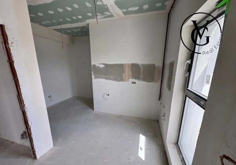 Chitila, apartament 2 camere, decomandat.